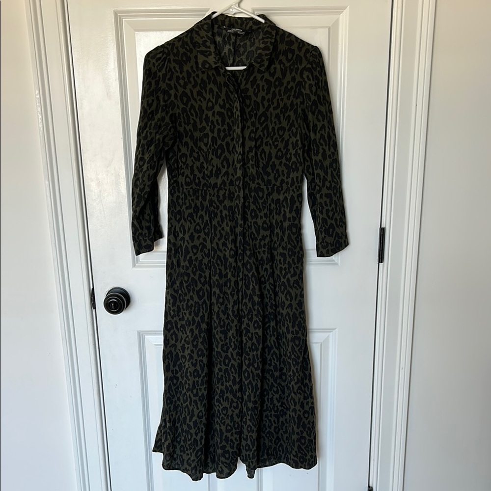 Zara Women’s Leopard Print Olive Green Dress
